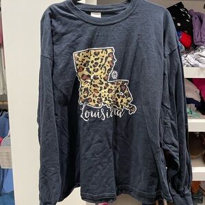 Gildan Blue Long Sleeve Tee with Stylish Design